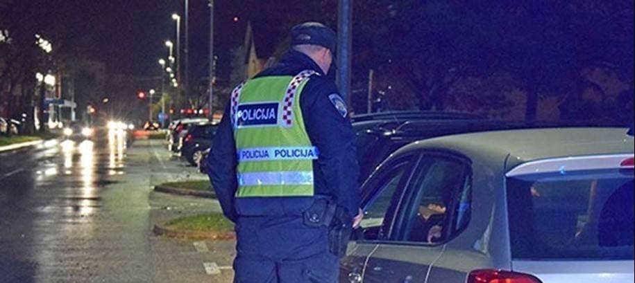 VELIČANSTVENA ZAVRŠNICA U GRABRIKU: Ekipa ʼSamsoneʼ osvojila Požegu i pokazala ogromno srce