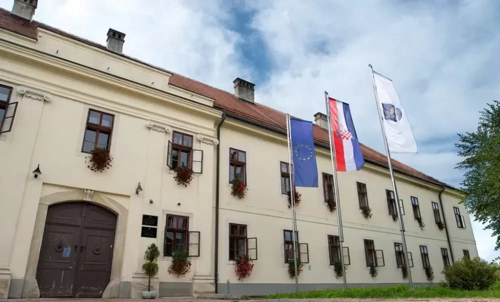 Natječaj za dodjelu na upravljanje i korištenje sportskih građevina u vlasništvu Grada Slavonskog Broda