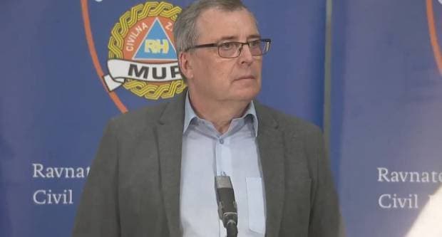 Vetovački umirovljenici dobili opremu za viseću kuglanu